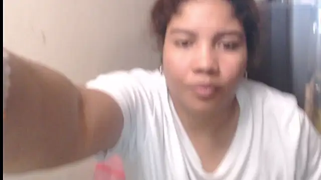 madelene online show from April 10, 2026, 3:02 am