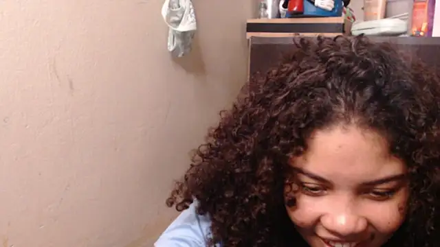 Snapshot of madelene chatting on November 18, 2025, 2:49 am madelene online show from November 18, 2025, 2:49 am