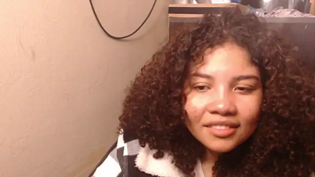 Snapshot of madelene chatting on November 28, 2025, 2:56 am madelene online show from November 28, 2025, 2:56 am