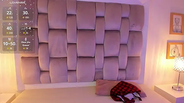 Snapshot of Dannika07 chatting on November 8, 2025, 2:59 am Dannika07 online show from November 8, 2025, 2:59 am