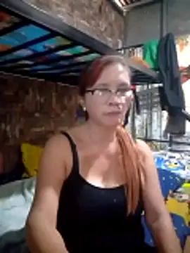 SexyHottMom online show from April 13, 2026, 4:05 am