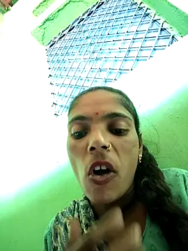 Snapshot of Sonam_mehta chatting on November 17, 2025, 6:50 am Sonam mehta online show from November 17, 2025, 6:50 am