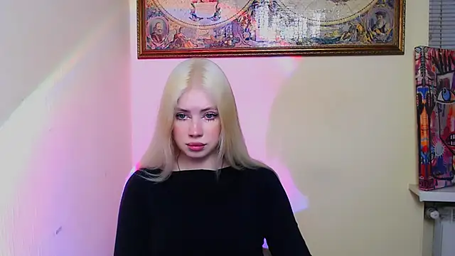 AliceHotty  online show from April 17, 2026, 7:33 am