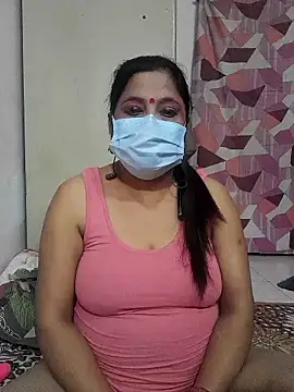 Snapshot of mature_mimi chatting on January 15, 2026, 6:11 pm mature mimi online show from January 15, 2026, 6:11 pm