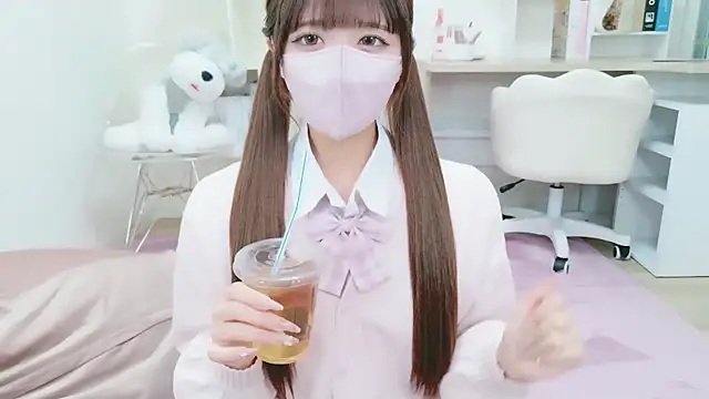 Snapshot of Reina_Fcup chatting on November 20, 2025, 11:22 am Reina Fcup online show from November 20, 2025, 11:22 am