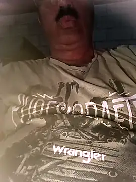 Snapshot of moonflower25 chatting on October 9, 2025, 7:47 pm moonflower25 online show from October 9, 2025, 7:47 pm