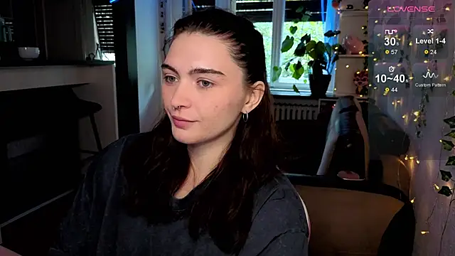 dorfmatratze   online show from October 6, 2025, 8:15 am