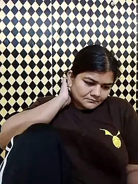 Snapshot of Meenu_tiwari chatting on September 27, 2025, 8:48 pm Meenu tiwari online show from September 27, 2025, 8:48 pm
