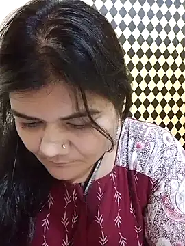 Snapshot of Meenu_tiwari chatting on September 11, 2025, 9:26 pm Meenu tiwari online show from September 11, 2025, 9:26 pm