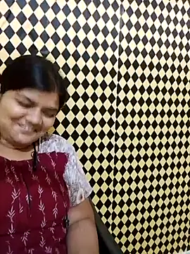 Snapshot of Meenu_tiwari chatting on September 22, 2025, 9:10 pm Meenu tiwari online show from September 22, 2025, 9:10 pm