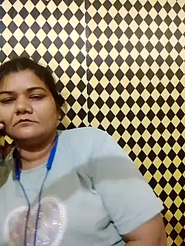 Snapshot of Meenu_tiwari chatting on October 2, 2025, 9:07 pm Meenu tiwari online show from October 2, 2025, 9:07 pm