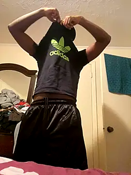 Snapshot of ThickDic28 chatting on September 13, 2025, 1:27 am ThickDic28 online show from September 13, 2025, 1:27 am