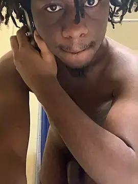 Snapshot of ThickDic28 chatting on November 16, 2025, 9:36 am ThickDic28 online show from November 16, 2025, 9:36 am