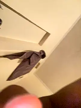 Snapshot of ThickDic28 chatting on October 23, 2025, 3:16 am ThickDic28 online show from October 23, 2025, 3:16 am