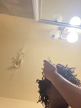 Snapshot of ThickDic28 chatting on November 9, 2025, 8:51 am ThickDic28 online show from November 9, 2025, 8:51 am