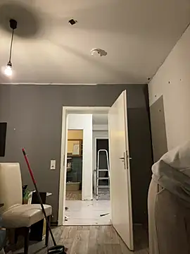 Emilia Mausi online show from February 25, 2026, 7:14 pm