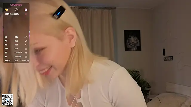 Snapshot of SibleyDurborow chatting on October 30, 2025, 4:11 am SibleyDurborow online show from October 30, 2025, 4:11 am