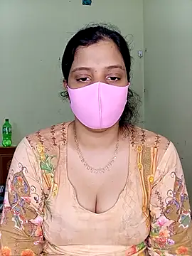 Snapshot of Rose-luckey chatting on December 2, 2025, 5:20 am Rose-luckey online show from December 2, 2025, 5:20 am