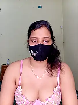 Snapshot of Rose-luckey chatting on November 22, 2025, 1:43 pm Rose-luckey online show from November 22, 2025, 1:43 pm