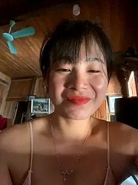 Snapshot of One-nice chatting on September 16, 2025, 6:47 am One-nice online show from September 16, 2025, 6:47 am