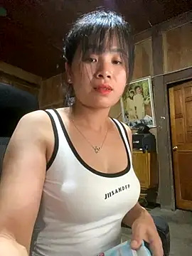 Snapshot of One-nice chatting on September 20, 2025, 5:12 am One-nice online show from September 20, 2025, 5:12 am