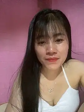 Snapshot of One-nice chatting on September 18, 2025, 1:36 pm One-nice online show from September 18, 2025, 1:36 pm