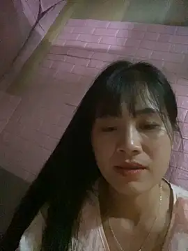 Snapshot of One-nice chatting on September 26, 2025, 2:02 pm One-nice online show from September 26, 2025, 2:02 pm