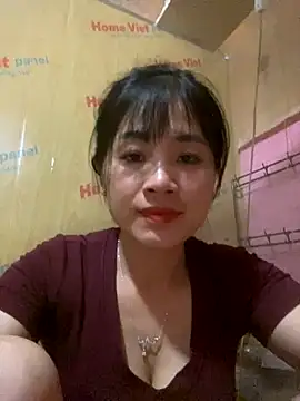 Snapshot of One-nice chatting on October 19, 2025, 2:03 am One-nice online show from October 19, 2025, 2:03 am