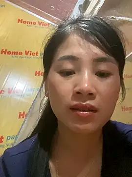 Snapshot of One-nice chatting on October 10, 2025, 1:39 am One-nice online show from October 10, 2025, 1:39 am