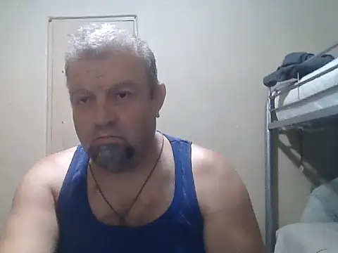 Snapshot of Masterdh29 chatting on May 31, 2026, 6:19 am Masterdh29 online show from May 31, 2026, 6:19 am