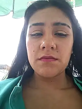 CAROLINE  07 online show from September 19, 2025, 7:29 pm