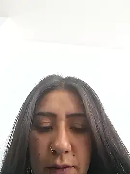 CAROLINE  07 online show from January 14, 2026, 5:38 pm