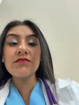 CAROLINE  07 online show from May 29, 2026, 2:34 pm