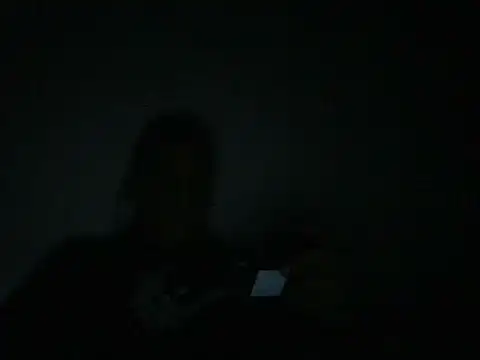 Snapshot of Hamzahk chatting on June 5, 2026, 10:59 pm Hamzahk online show from June 5, 2026, 10:59 pm