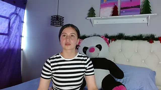 Snapshot of Zaaida_ chatting on December 16, 2025, 4:44 pm Zaaida online show from December 16, 2025, 4:44 pm