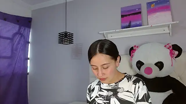 Snapshot of Zaaida_ chatting on November 6, 2025, 1:37 pm Zaaida online show from November 6, 2025, 1:37 pm