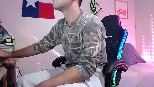 Snapshot of TypicalDepot5 chatting on December 2, 2025, 10:06 am TypicalDepot5 online show from December 2, 2025, 10:06 am