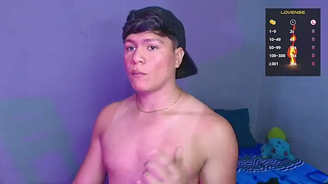 Snapshot of Alejandro_Vt chatting on December 20, 2025, 9:23 am Alejandro Vt online show from December 20, 2025, 9:23 am