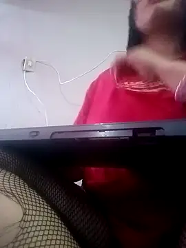 caro lina20 online show from February 23, 2026, 5:13 pm