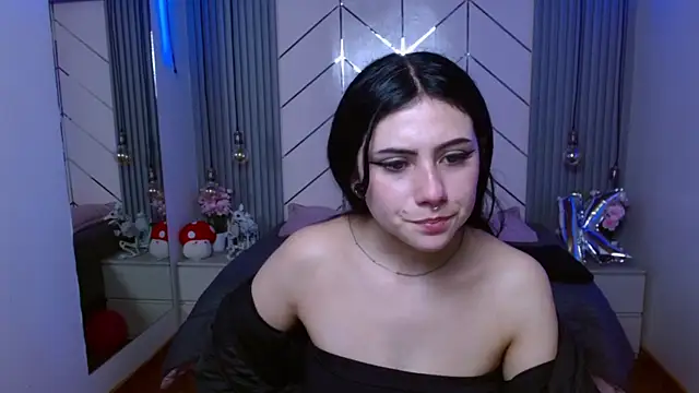 Snapshot of agarycus_ chatting on December 5, 2025, 1:10 pm agarycus online show from December 5, 2025, 1:10 pm