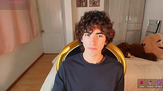 Snapshot of Nude_Boy18 chatting on November 22, 2025, 1:37 am Nude Boy18 online show from November 22, 2025, 1:37 am