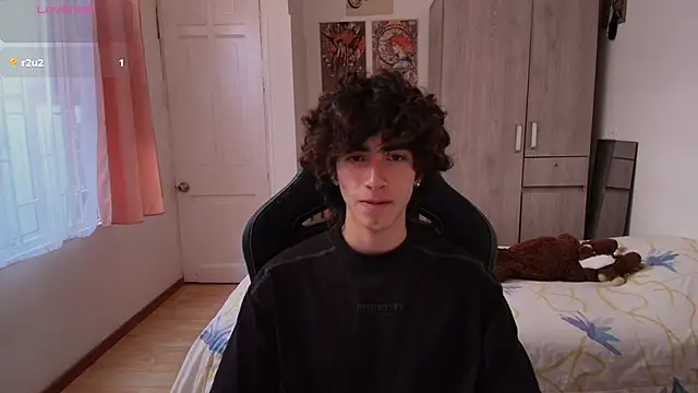 Snapshot of Nude_Boy18 chatting on January 17, 2026, 8:56 pm Nude Boy18 online show from January 17, 2026, 8:56 pm