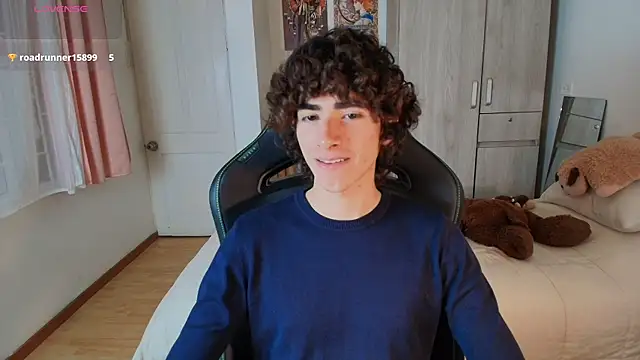 Snapshot of Nude_Boy18 chatting on December 18, 2025, 9:18 pm Nude Boy18 online show from December 18, 2025, 9:18 pm