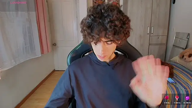 Snapshot of Nude_Boy18 chatting on November 27, 2025, 10:10 pm Nude Boy18 online show from November 27, 2025, 10:10 pm