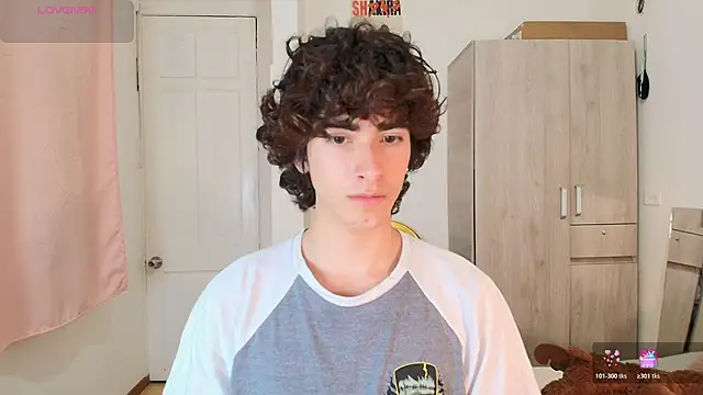 Snapshot of Nude_Boy18 chatting on November 20, 2025, 5:30 am Nude Boy18 online show from November 20, 2025, 5:30 am