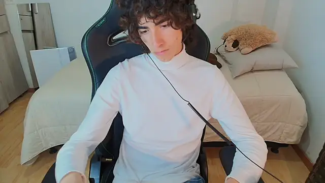 Snapshot of Nude_Boy18 chatting on February 19, 2026, 3:25 am Nude Boy18 online show from February 19, 2026, 3:25 am