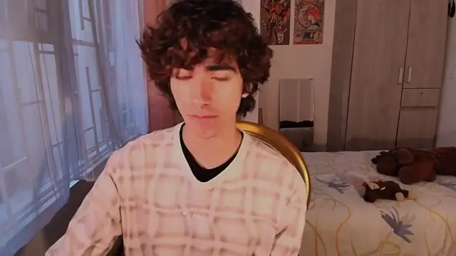 Snapshot of Nude_Boy18 chatting on November 7, 2025, 10:13 pm Nude Boy18 online show from November 7, 2025, 10:13 pm