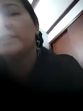 Aisha manzur online show from November 26, 2025, 7:14 pm