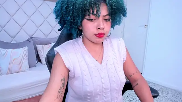 Snapshot of momo_ayasse chatting on November 26, 2025, 9:48 pm momo ayasse online show from November 26, 2025, 9:48 pm