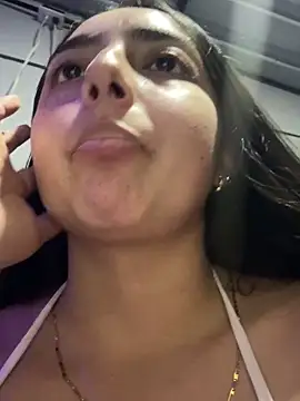 Dulce 1408 online show from November 13, 2025, 11:30 pm